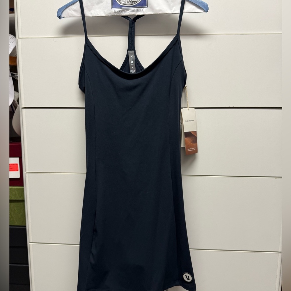 Vuori one shot athletic dress with built in shorts NWT navy small